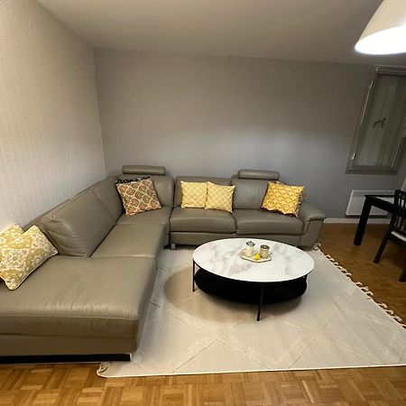 Appartement En Residence- Клиши Экстерьер фото