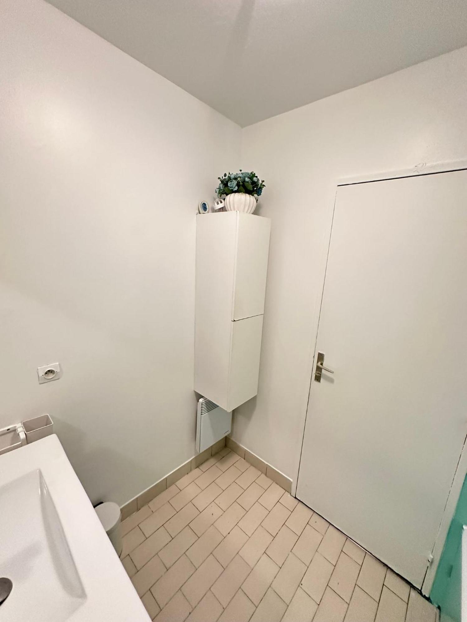 Appartement En Residence- Клиши Экстерьер фото